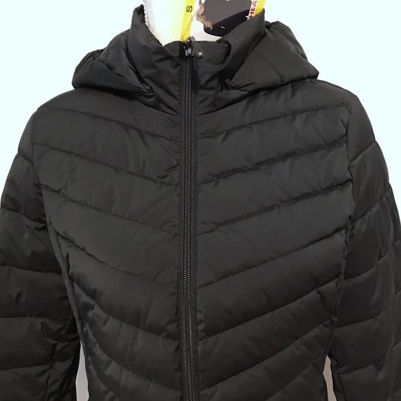 32 Degrees NWT Black Puffer Jacket Women Various - Picture 3 of 15